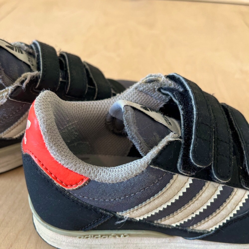 Adidas Kids Black and Gray Sneakers With Velcro Enclosures - Picture 9 of 10